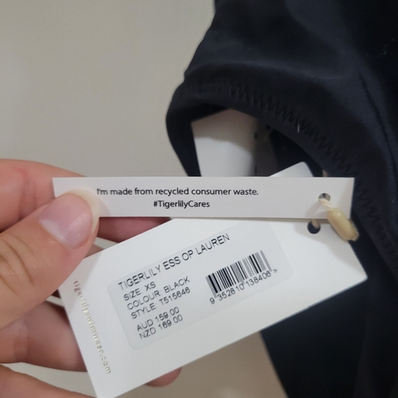 Tigerlily one piece swimsuit black nwt XS - Picture 5 of 5